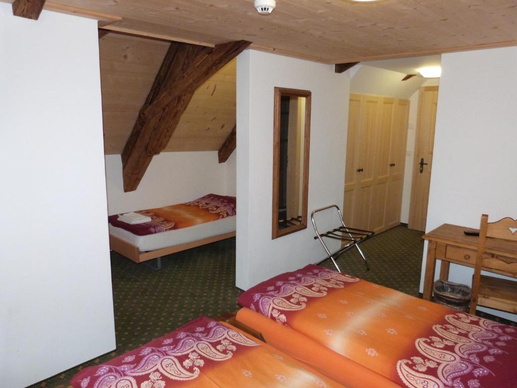 Rossinière Hotel De Ville חדר תמונה